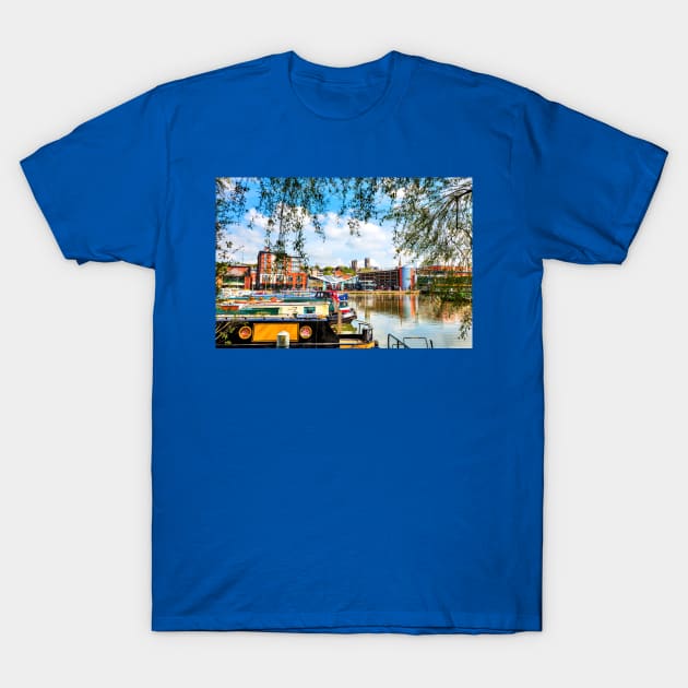 Brayford Waterfront Lincoln T-Shirt by tommysphotos